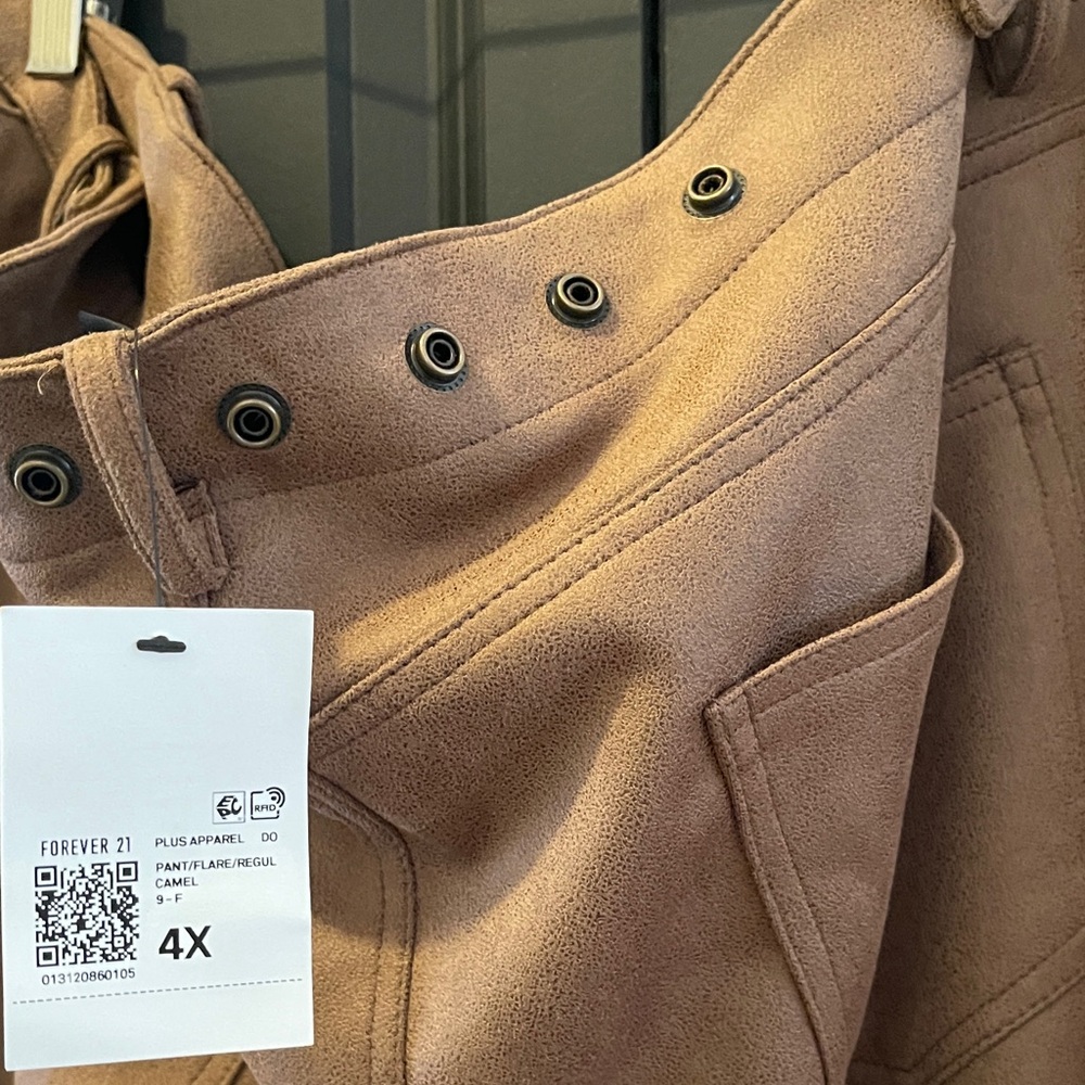 NWT...Forever 21 Brown Boot Cut Suede-Look Pants - Picture 3 of 12